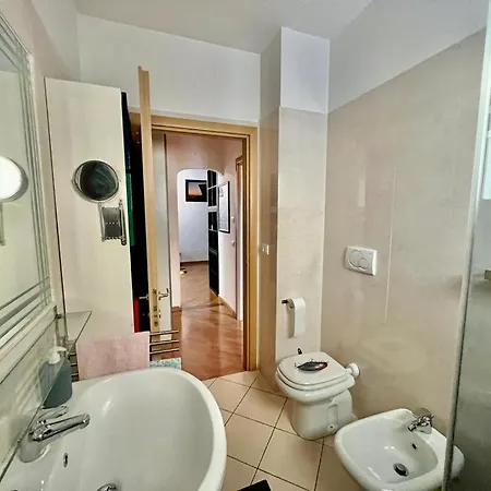 Apartament La Casetta Di Gio A With Private Garden And Parking Space - By Beahost *