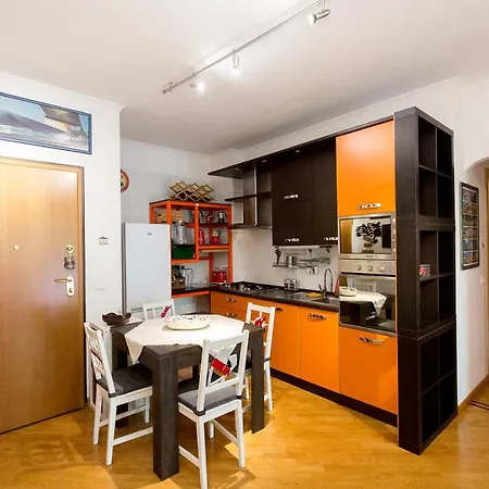 Apartament La Casetta Di Gio A With Private Garden And Parking Space - By Beahost *